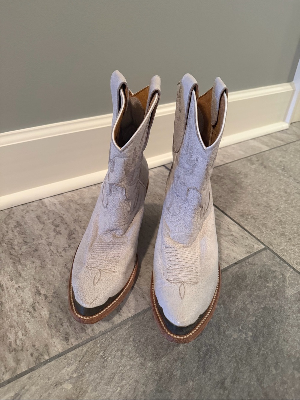 Idyllwind Off White Western Ankle Boots by Miranda Lambert